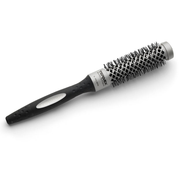 hairbrush that hairdressers use