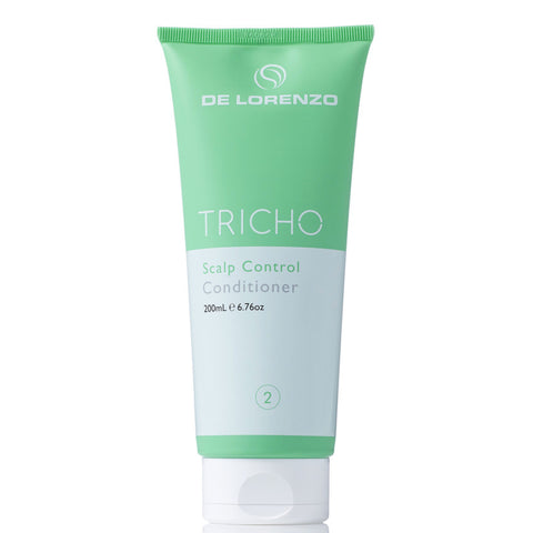 flaky itchy scalp