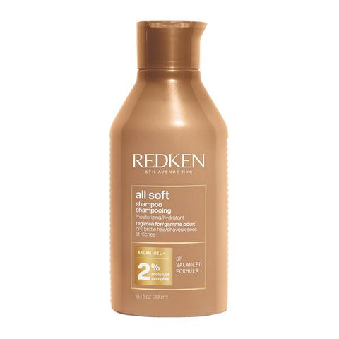 This shampoo for dry hair leaves hair silky soft with increased manageability, suppleness and shine.